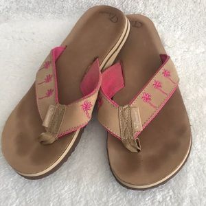 Tidewater pink palm tree flip flops
